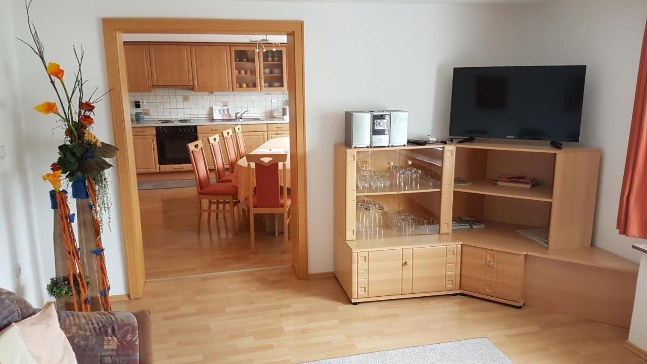 Ferienwohnung "Maresi" Medebach Exteriör bild